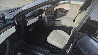 Tesla S, LR, 26 tis. km, tov. záruka, krémová kůže, yoke - 9