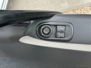 Renault Kangoo 1.5 DCI 66KW, Servisní kniha - 9