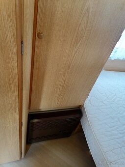 Karavan Knaus, Kuchyňka, Koupelna, Topení - 9