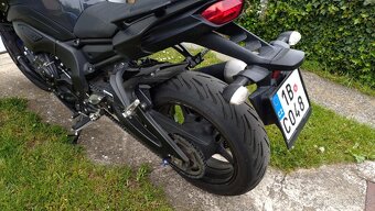 Yamaha FZ8 Fazer - 9