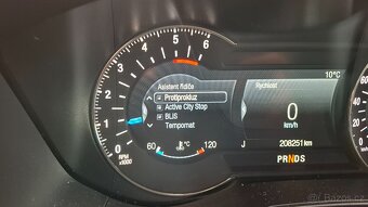 Mondeo 2,0 TDCI 132 kW Titanium tažné 2016 - 9