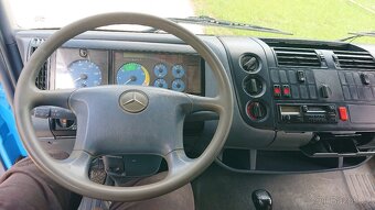 Hákový nosič kontejnerů Mercedes Atego 815 - 9
