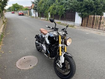 BMW R 1200 nine T r. 2016 najeto 4880Km - 9