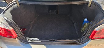 BMW E60 545i V8 • 245kW • 2004 • velká výbava • 100 000 Kč - 9