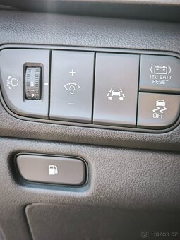 Kia Niro Hybrid Automat - 9