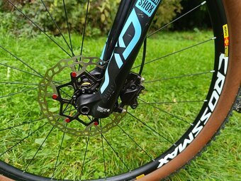 MONDRAKER Podium Carbon 29" black phantom/light blue - 9