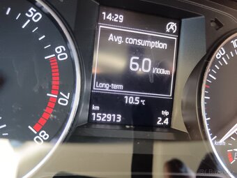 Fabia III 1.2 TSi 66kw klima vyhrev 2015 ambiente - 9