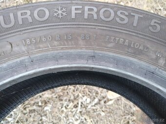 185/60/15 zimni pneu FIRESTONE a GISLAVED 185/60 R15 - 9