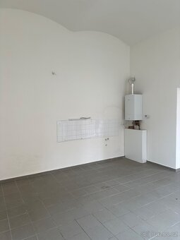 Pronájem - Obchodní prostory v centru Liberce 75m2 - 9