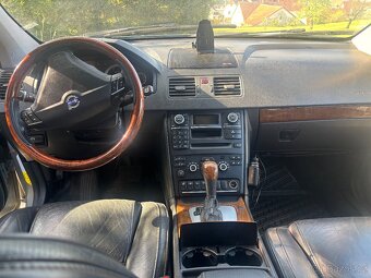 Volvo XC90 D5 AWD - 9