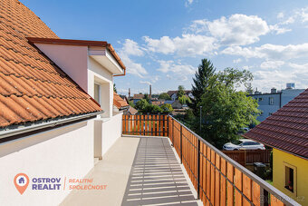 Prodej rodinného domu 5+1, 1004 m², Mělník - 9