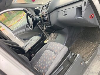 Mercedes-benz Vito 639 - 9