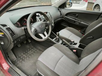 KIA CEE´D 1.4, najeto 175 tis. km - 9