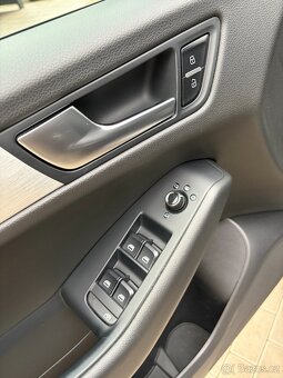 Audi Q5 2.0 TDI 125KW Quattro S-LINE, Po 1. Majiteli, Tažné - 9