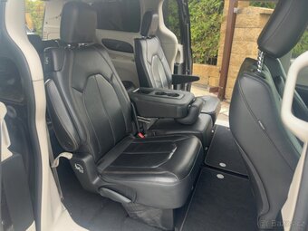 Chrysler Pacifica 3,6 Pentastar 8 míst 2017 DPH - 9
