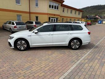 VW PASSAT 1.4 GTE 160kW PLUG-IN HYBRID-2021-115.358KM- - 9