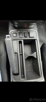 Honda CR-V 2.0i 114kW - 9