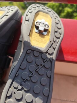 Five Ten boty Hellcat - Carbon/Oat/Chacoa / vel.42 - 9