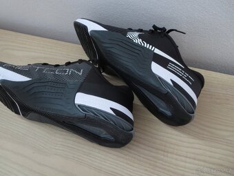 NIKE METCON 8 - pánská velikost 10.5 - EU 44.5 - 9