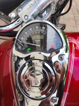 Honda VTX 1800 - 9