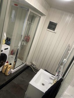 Prodám maringotku celoroční bydlení - 9