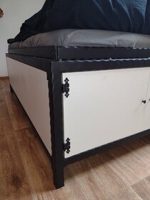 Kovová postel ,vyvyšená postel,masivní  postel 160 180 x 200 - 9