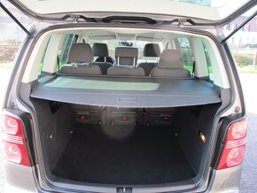 VW TOURAN - 1.4 TSi , tažné zařízení - 9
