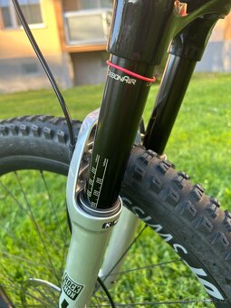 YT Izzo Pro Race 2021– Custom XXL (188+) - 9
