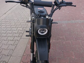 Brixton Crossfire XS 125 2025 Matt Black - 9