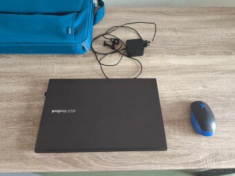 Notebook Asus Vivobook - OLED varianta - perfektní stav - 9