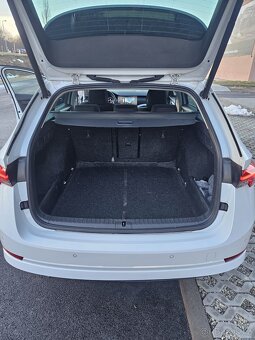 ŠKODA OCTAVIA KOMBI DSG7 2.0 TDI 150 KONÍ 2021 - 9