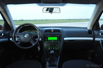 Škoda Octavia 2 2.0tdi 103kw - 9