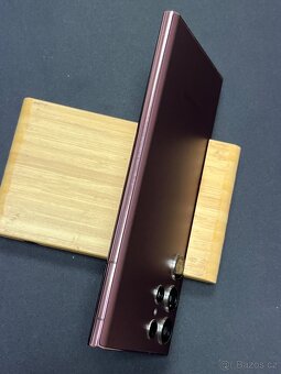 Samsung Galaxy S22 Ultra 128GB Burgundy - 9