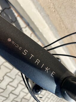 CELOODPRUZENE ELEKTRO KOLO SCOTT STRIKE 930, VEL. L - 9