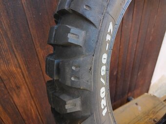 pneumatiky R17 - 9