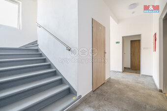 Pronájem bytu 2+1, 48 m², Sokolov, ul. Nádražní - 9