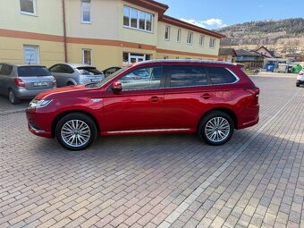MITSUBISHI OUTLANDER 2.4 PHEV 165kW 4x4-2020-60.274KM- - 9