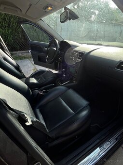 Ford Mondeo 3.0 V6 150kw - na opravu - 9