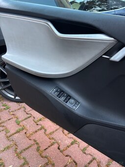 Tesla model S 85 Performance - 9