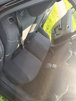 Opel Astra H Caravan. Nová technická, výborný stav - 9