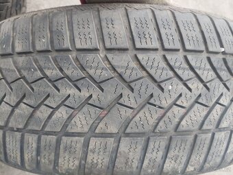 Zimní pneumatiky Semperit 205 55 R17 - 9