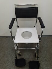 Toaletní židle pojízdná, zánovní stav. - 9