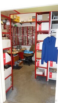 Pronájem komerčního prostoru 350 m2, ev.č. 02680 - 9