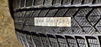 Nová zimní sada E (W213), pneu 245/45/18 - možnost zaslat 2 - 9