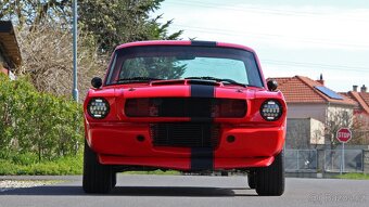 1965 FORD MUSTANG V8 AUTOMAT ABSOLUTNI SHOW CAR - 9