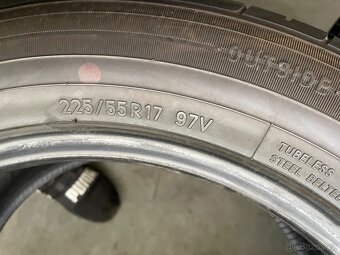 prodám letní pneumatiky 225/55/17 Bridgestone a Toyo sada - 9