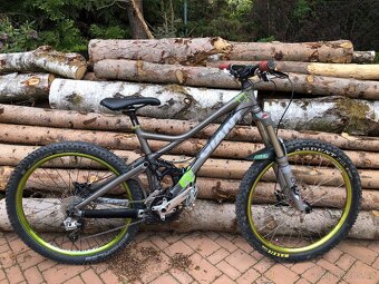 Celoodpružené kolo GIANT M, 26’ - 9