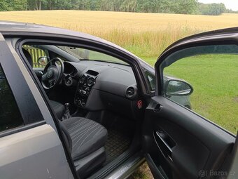 Opel Corsa D 1,2 - 9
