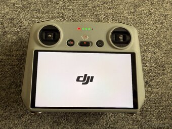 DJI Mavic 3 Classic (DJI RC) - 9