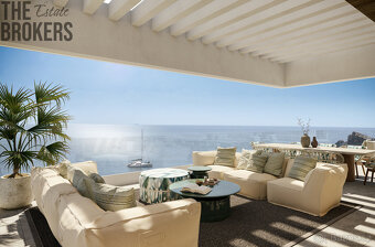 Luxusní vila s infinity bazénem a výhledem La Herradura - 9